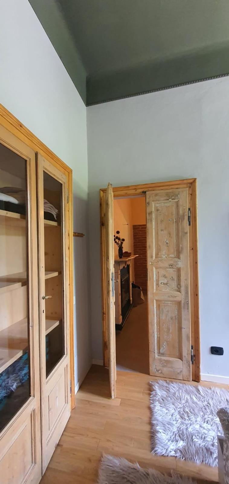 Curt Da Beta - Casa Vacanze Con Giardino In Corte Del XVIII Secolo Malnate ภายนอก รูปภาพ